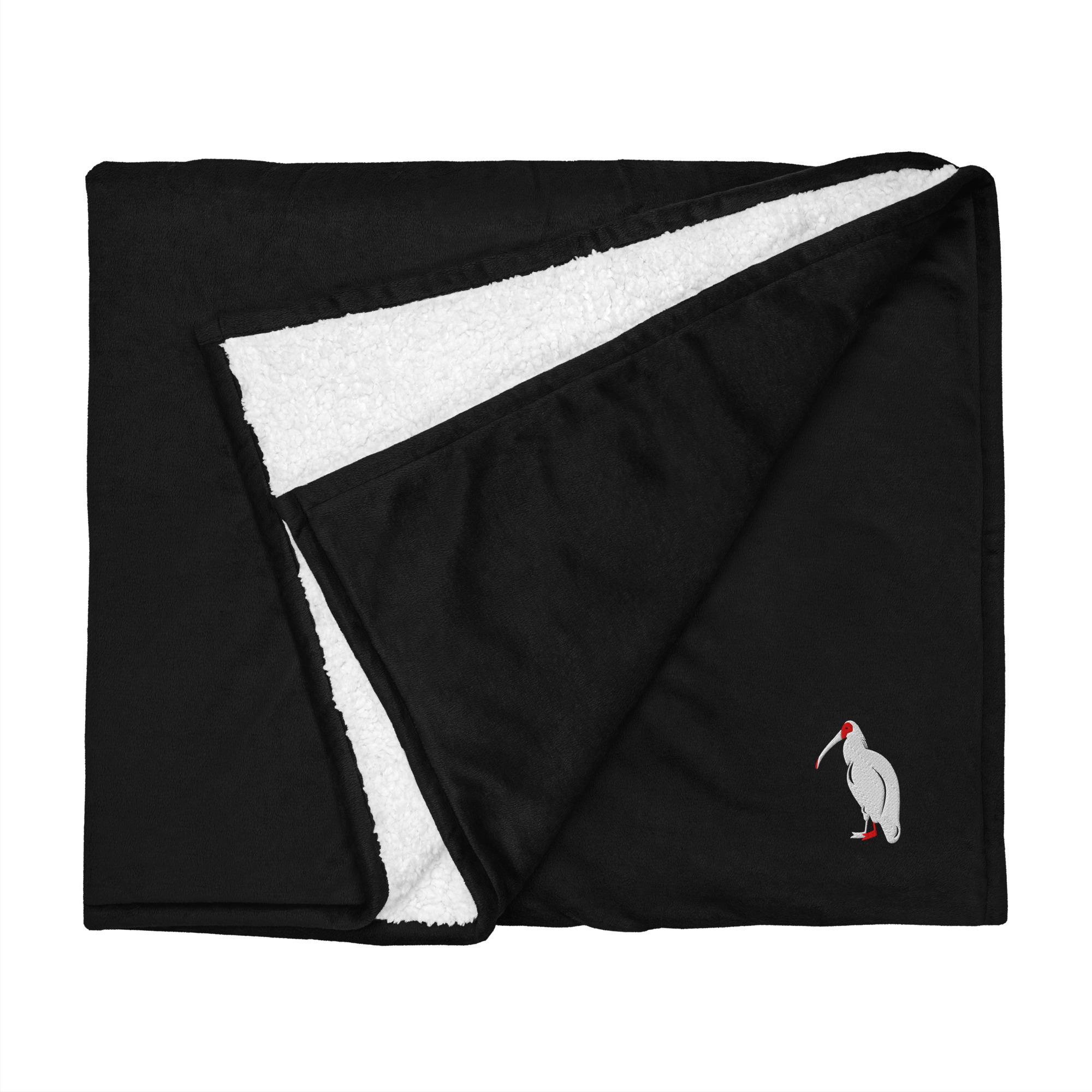 One Wear Ibis Solo – Premium Sherpa Blanket – White & Red - Image 2