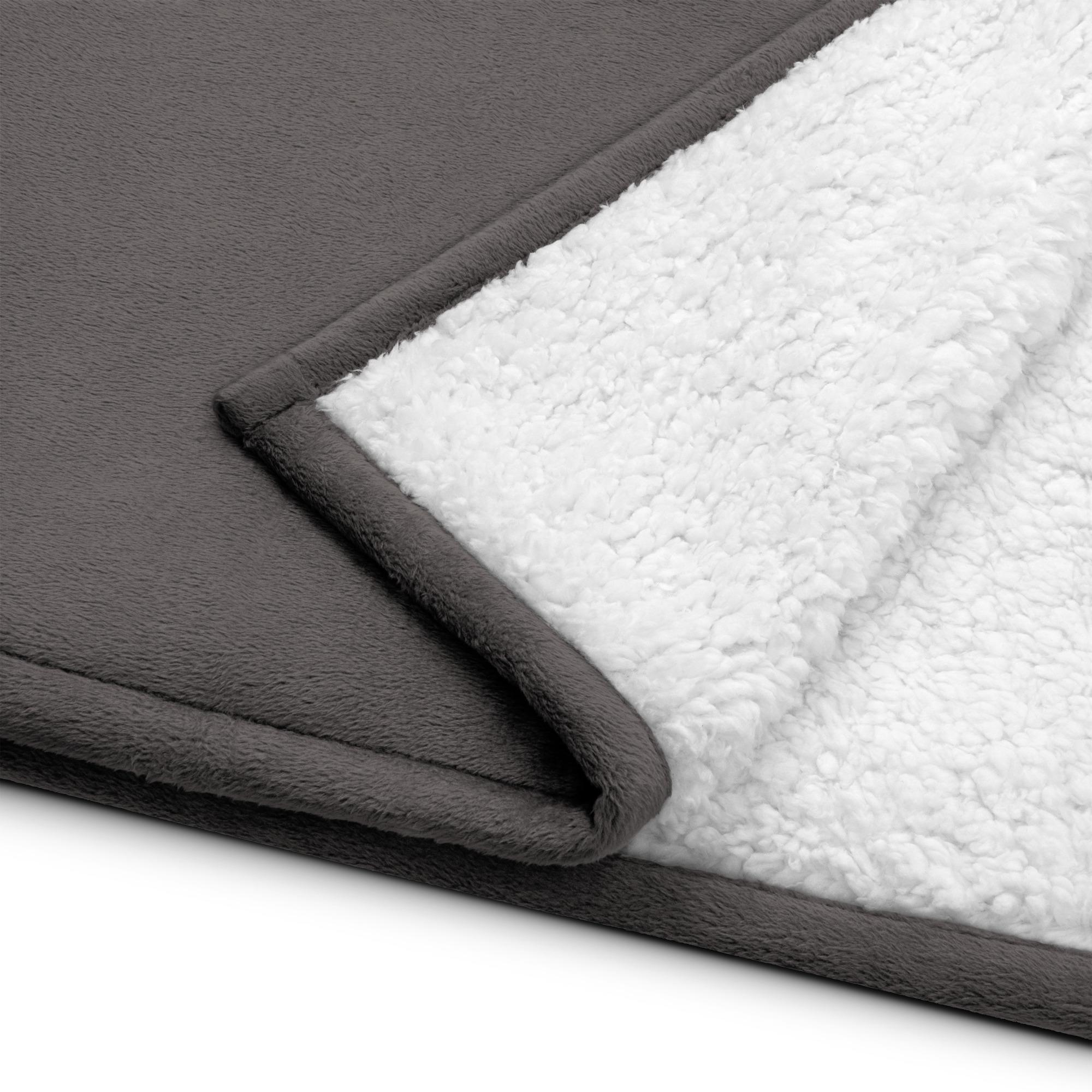 One Wear Ibis Solo – Premium Sherpa Blanket – White & Red - Image 5