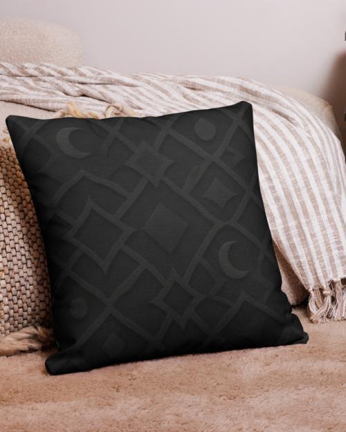 KA’A’TOR: Veilfract Shadow™ – Premium Pillow – Black