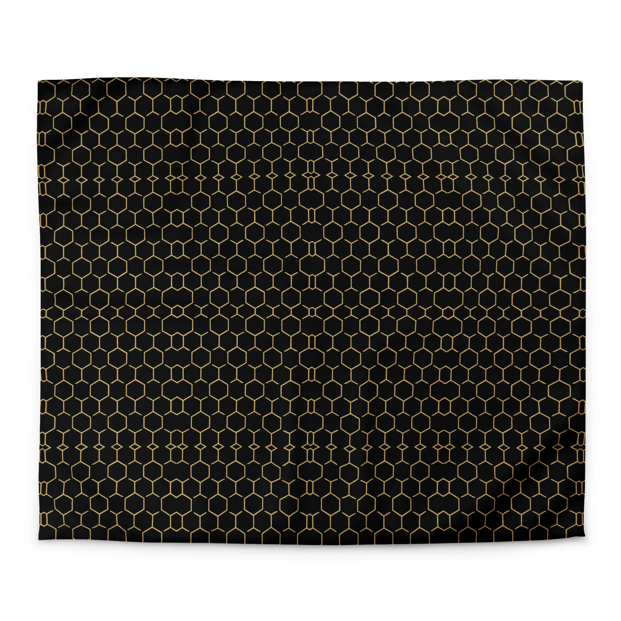 TALISHÉN: Steel Spine Hex Pattern – Duvet cover – Black & Gold - Image 3