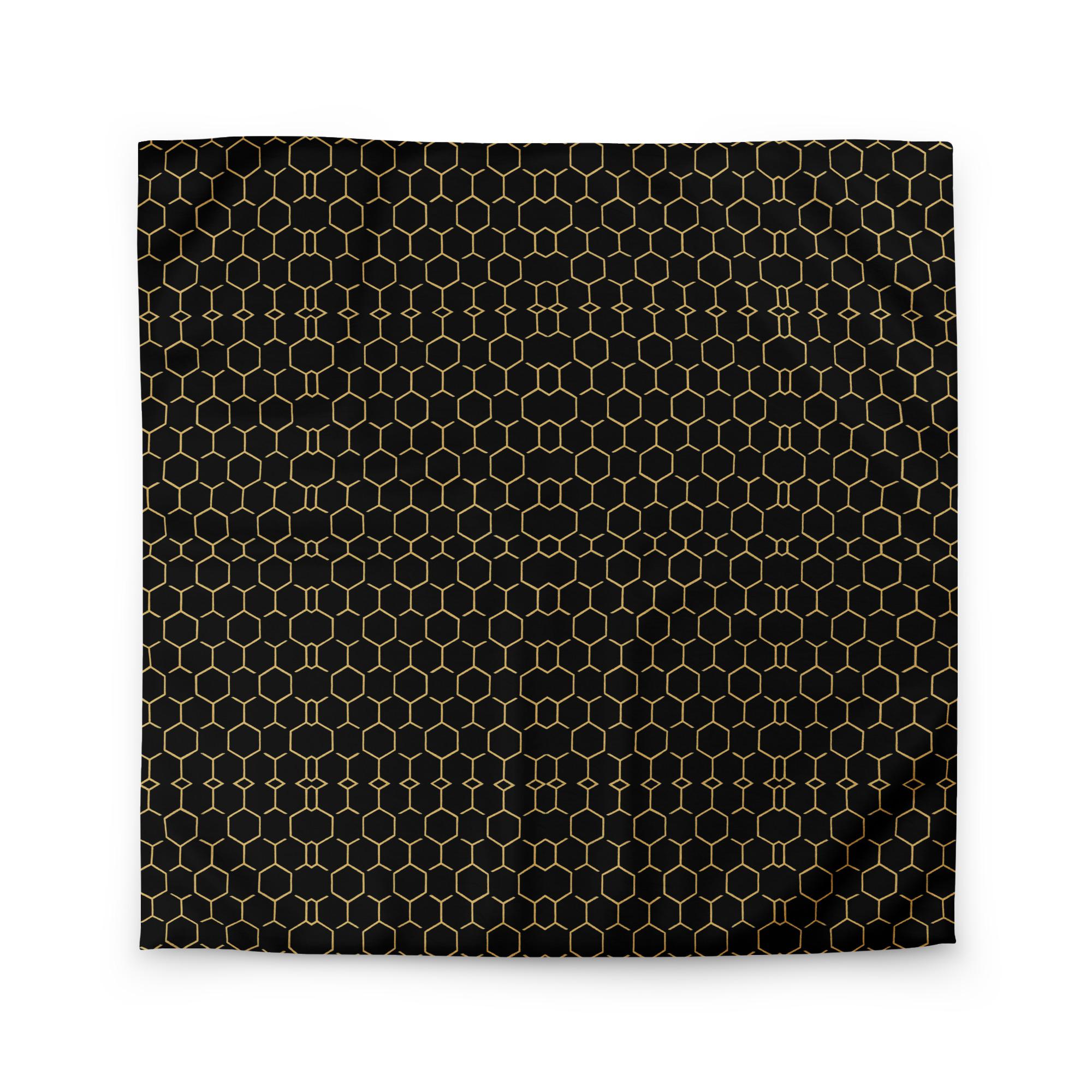TALISHÉN: Steel Spine Hex Pattern – Duvet cover – Black & Gold - Image 2